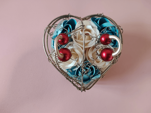 红韵耳畔，智能随行- 机乐堂（JOYROOM）OC3 AI 耳夹式蓝牙耳机