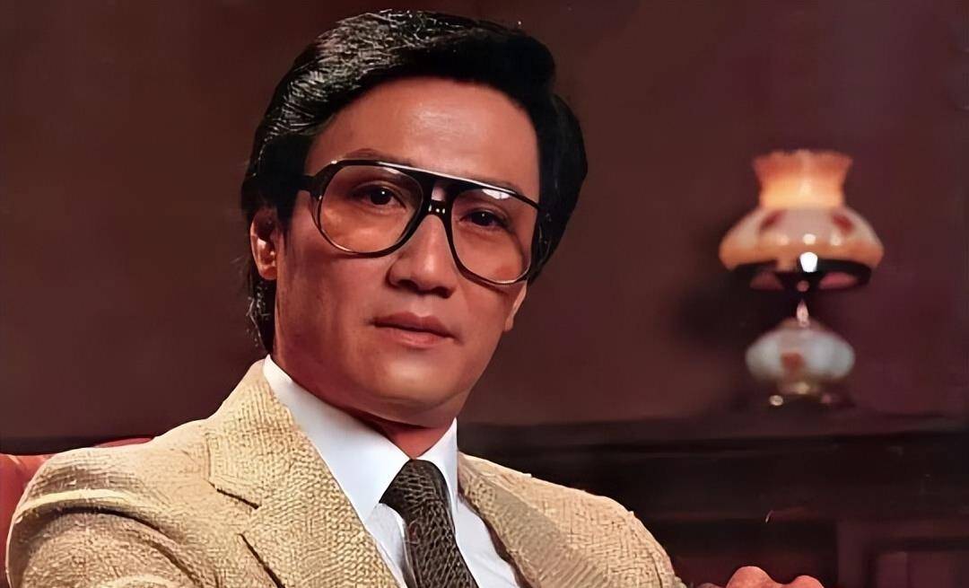 89岁谢贤近况曝光!给想改遗嘱的向太敲响了警钟