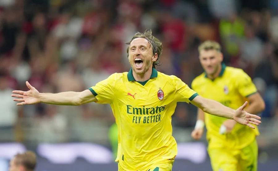 前国米队长或重返意甲,AC米兰主帅亲自出面促成:愿降薪联手莫德里奇