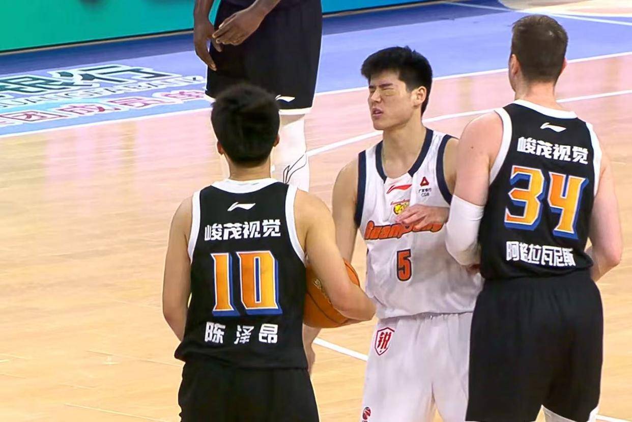 裁掉麦考尔？广东“新锋卫”打出身价，这可是杜锋的争冠法宝！