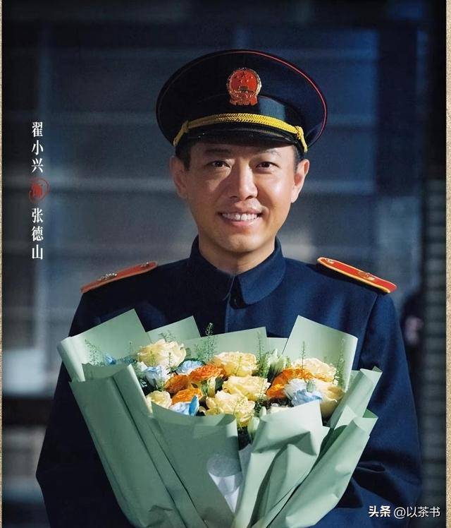 父亲是圈内知名导演,他演诸多热播剧却不温不火