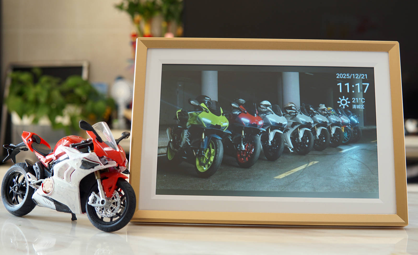 2026新年，将“爱”装进屏幕的温暖科技，ARZOPA数码相框