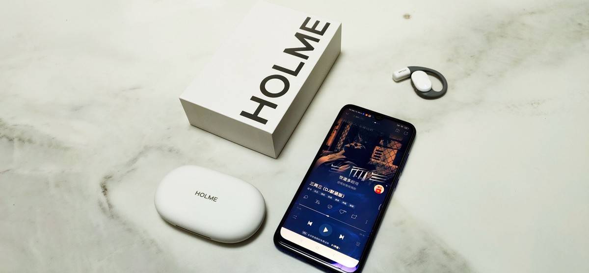 云感佩戴轻量不压耳,全开放也有好音质,虹觅 Ultra 开放式耳机