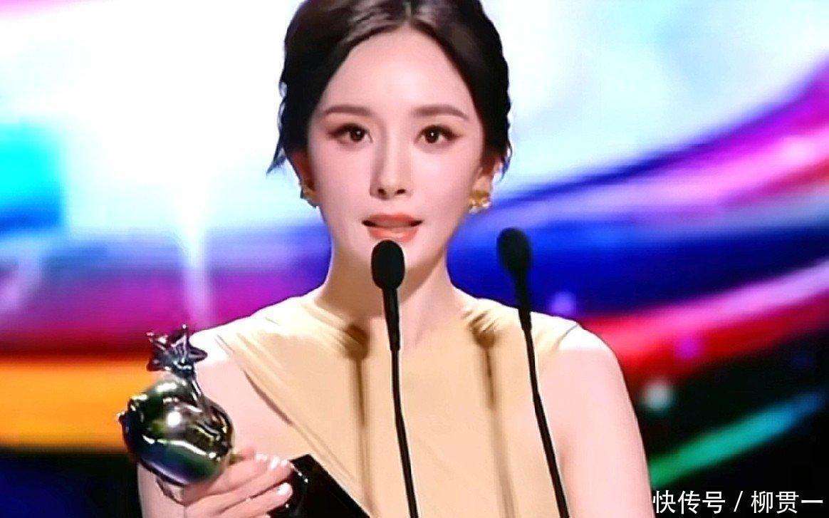 杨幂与刘晓庆,联手给娱乐圈艺人们好好上了一课