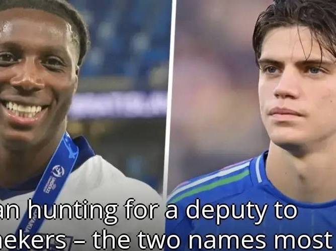 意甲媒体透露：从西汉姆联签下菲尔克鲁格后，AC米兰目前正计划补强边路阵容