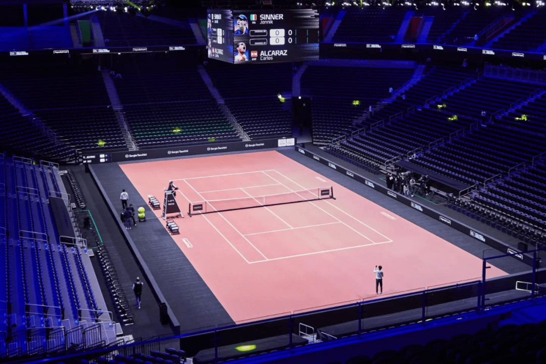 恰好时休息椅亮相韩国现代卡超级赛14，见证阿卡与辛纳2026首秀