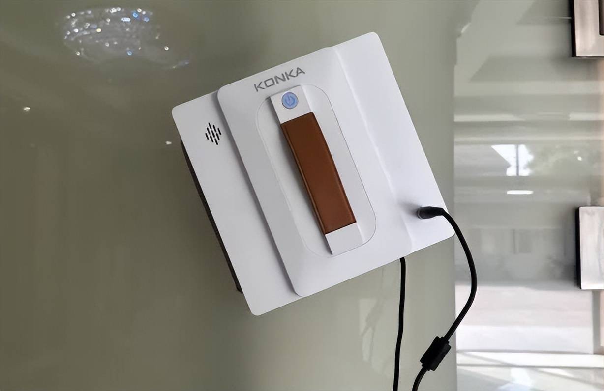 全自动擦窗机器人什么牌子好用?2026擦玻璃机器人品牌排行榜前十名,高层必备神器