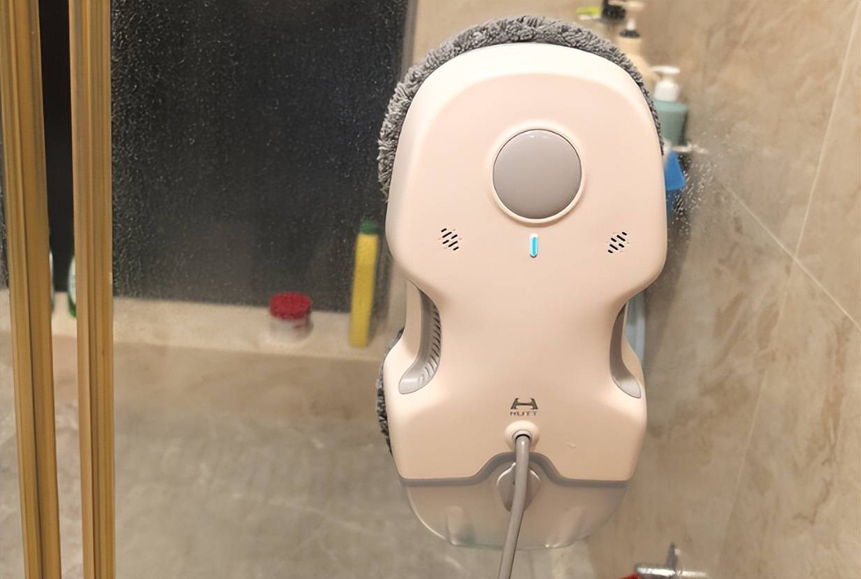 全自动擦窗机器人什么牌子好用?2026擦玻璃机器人品牌排行榜前十名,高层必备神器