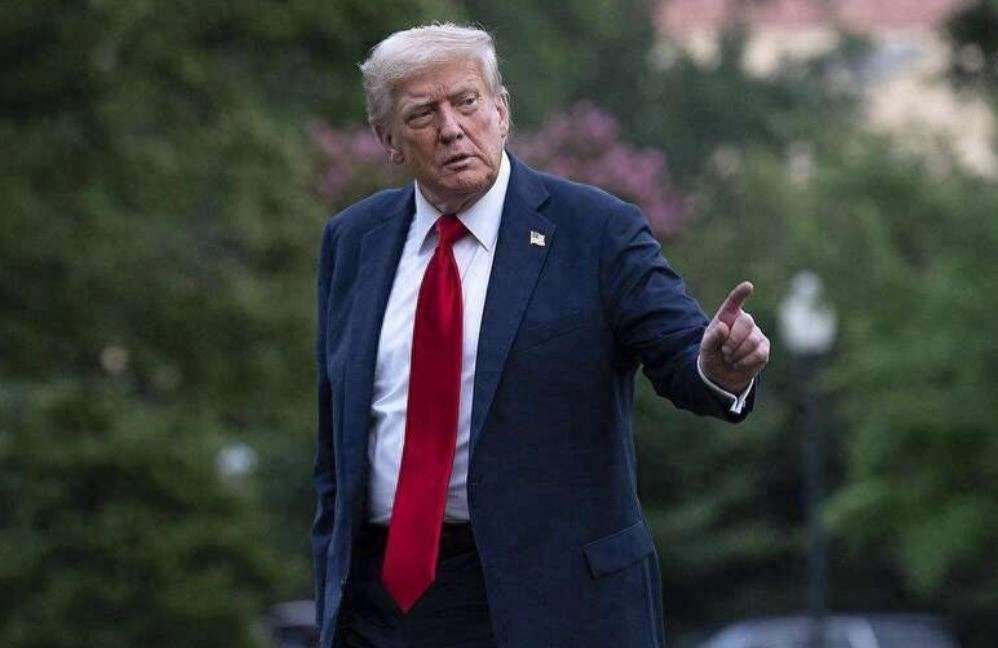 特朗普发出邀请，联手中俄干一件“大事”，这次两国没有直接拒绝