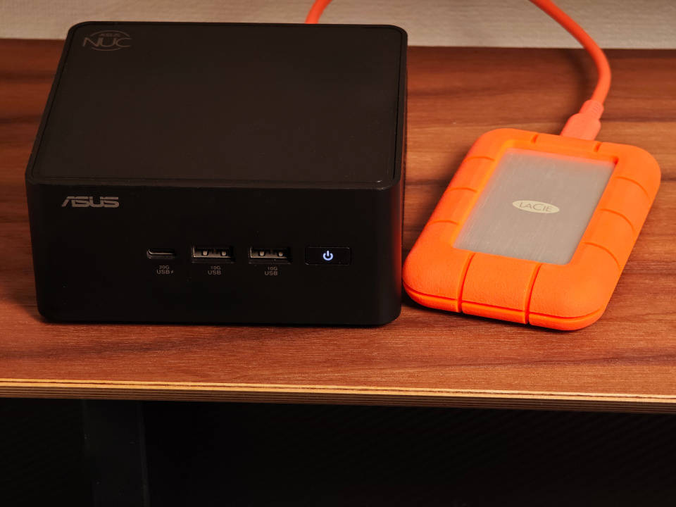 雷孜Rugged SSD4三防神盘实测:4000MB/s又快又安全!