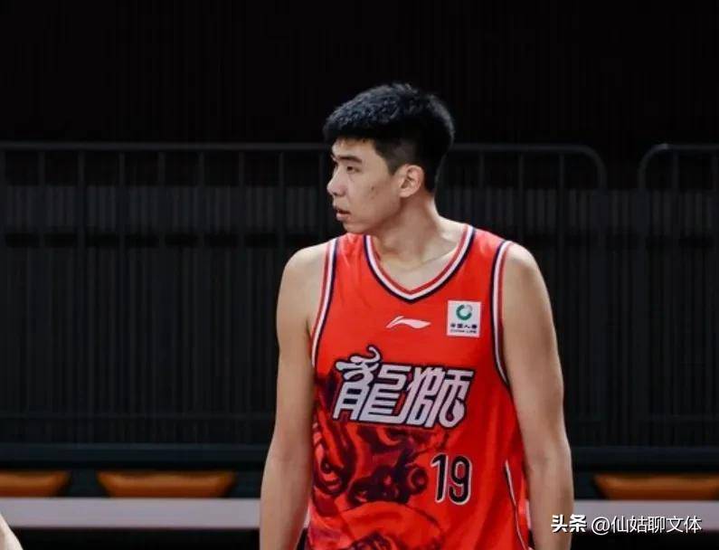 广州轻取同曦，郭艾伦王者归来，徐昕24分14板，郭昊文空砍30分