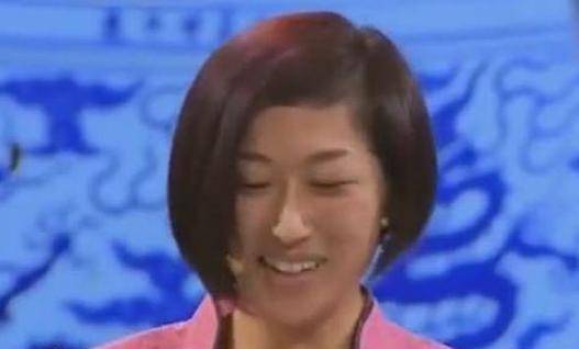 女子带洗澡盆来鉴宝，声称价值五百万，专家：您站稳，我估价