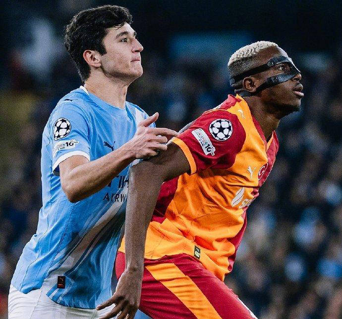 曼城2-0击败加拉塔萨雷,哈兰德破门,多库助攻后伤退