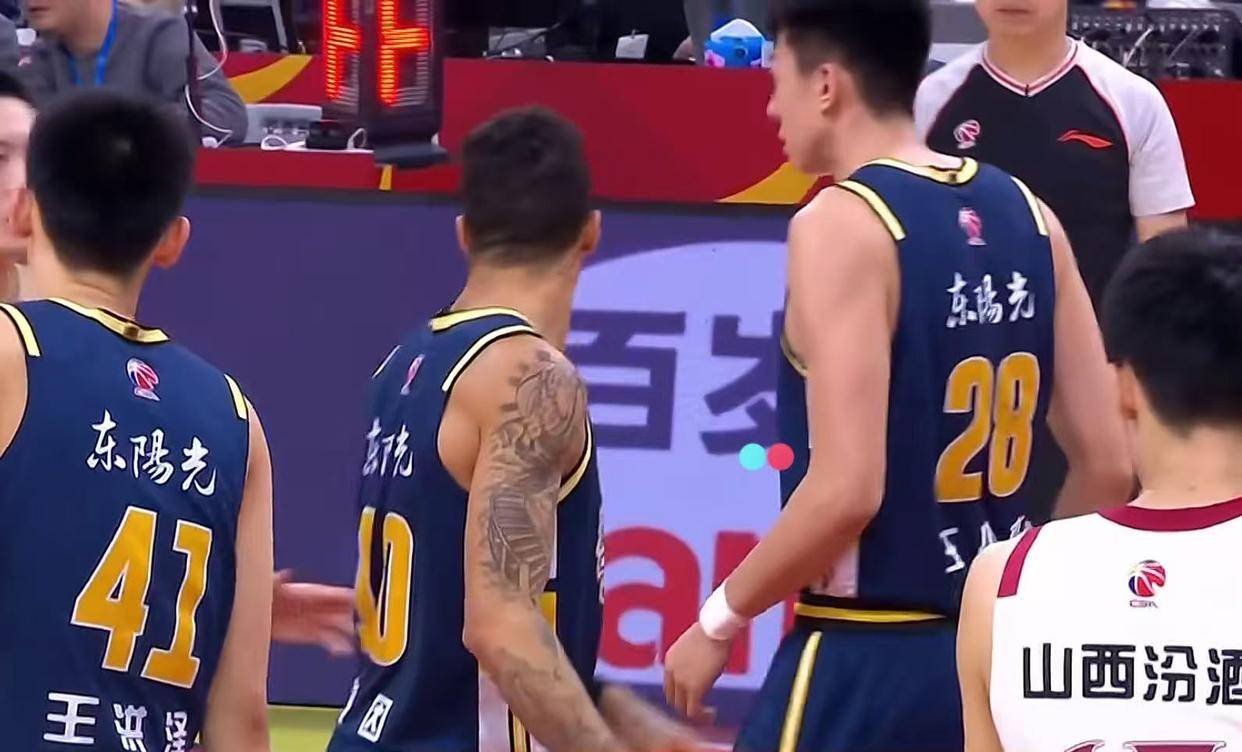 麦基换掉奎因？广东外援阵容或大换血，萨林杰保不住杜锋的内线！