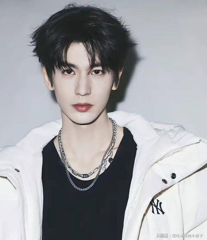 原创            跑男要换血？张凌赫常驻瓜疯传，工作室辟谣