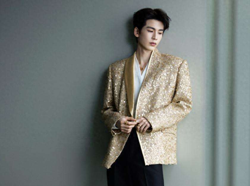 原创            《奔跑吧》嘉宾变动引发热议