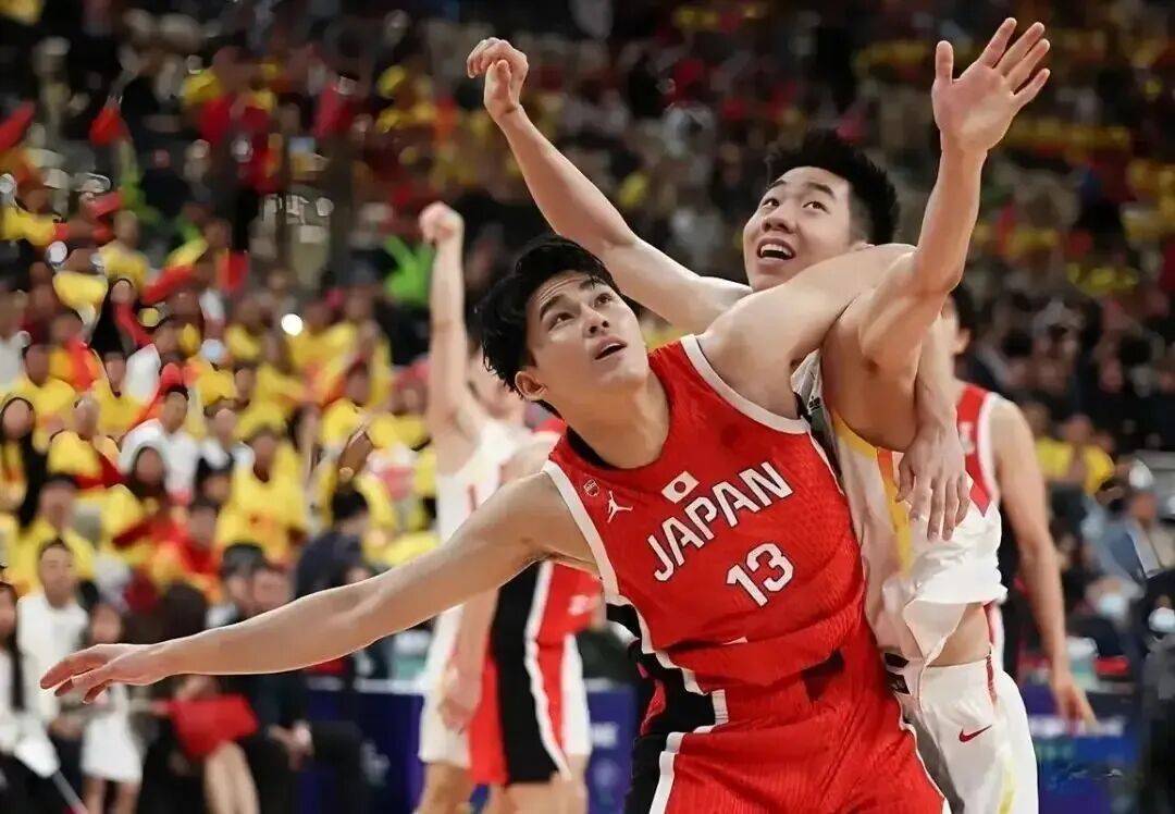 王牌退出国家队！中国男篮大战日本男篮，渡边雄太不装摊牌了