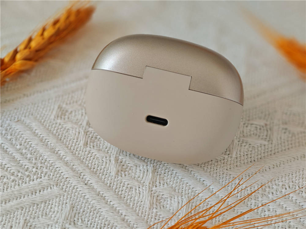 哈趣Ace1耳夹式耳机：将杜比级音质与智能交互结合，提升用户体验