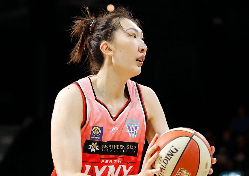 WNBL总决赛G1：韩旭16+6+2帽难救主 珀斯山猫第三节崩盘客场惜败