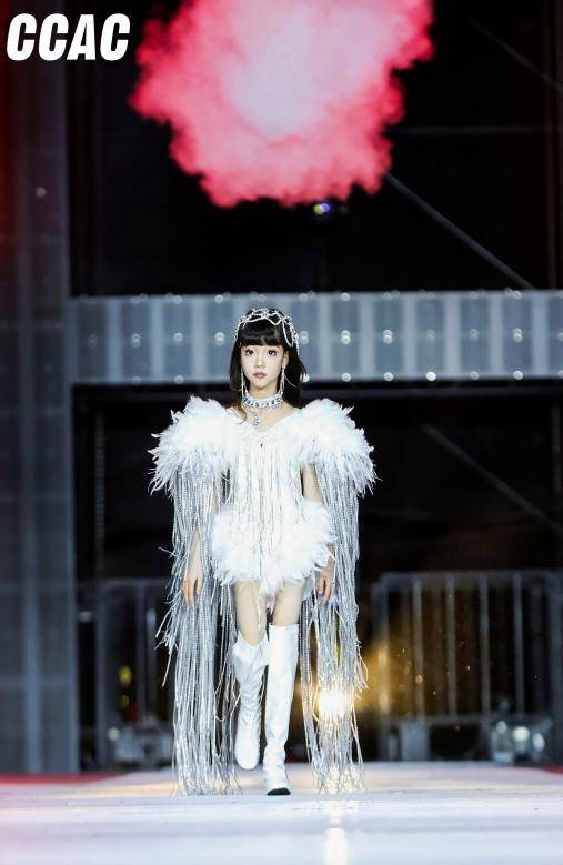 无边锋芒，问鼎羊城 ——CCAC全球首推大满贯星光女孩张煜晗Bobbie