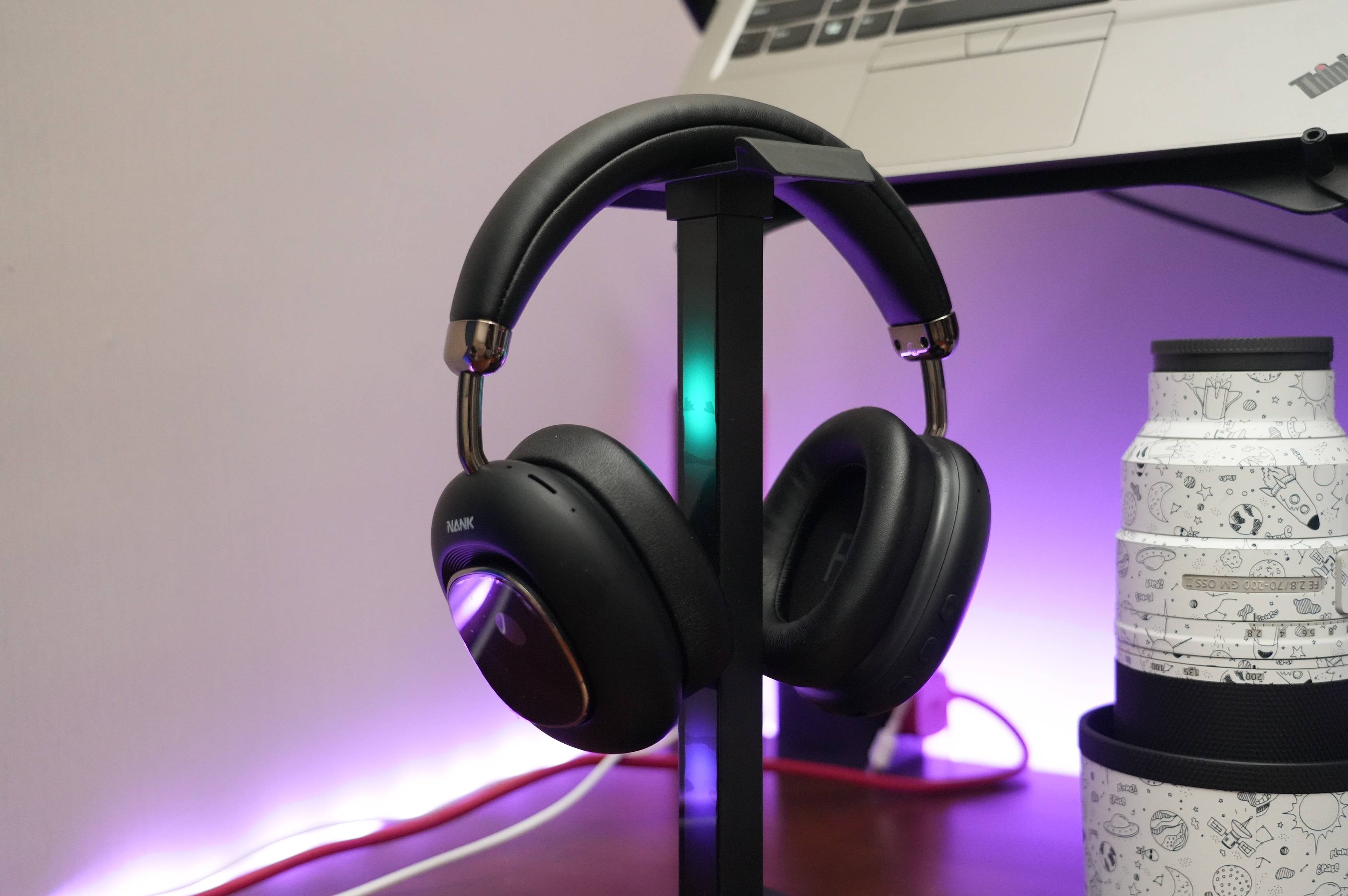 头戴耳机新卷王！南卡Show实测：灵动屏+顶格音质通勤娱乐全拿捏