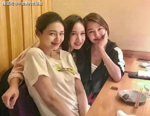 大s年过40岁仍为爱而活 闪婚20年未见的前男友有多 勇