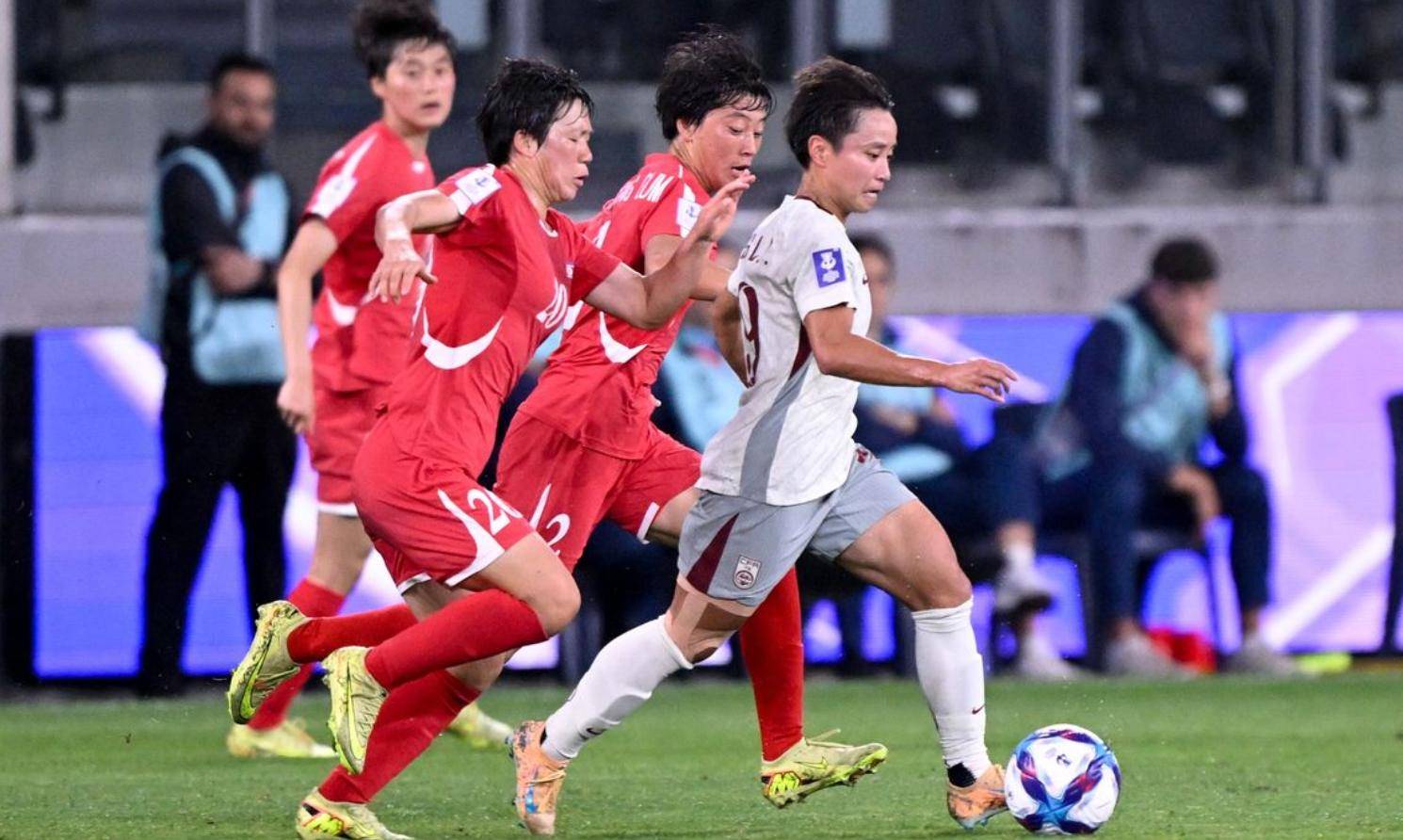 b 型水多火辣的完整版新鲜出炉，全网首发独家深度解析，万字长文揭秘幕后真相，读者反响热烈引发全网热议。