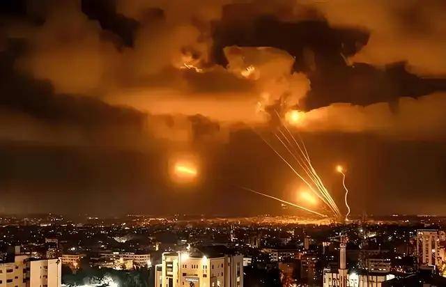 内塔尼亚胡生死不明，公开露面被“打假”，舆论战还是真出意外？ 