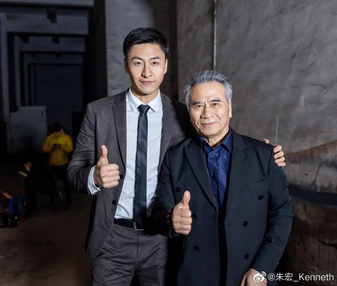 朱鐵和九十年代中期移民美國後淡出幕前,近年再度活躍內地影視圈。(微博圖片)