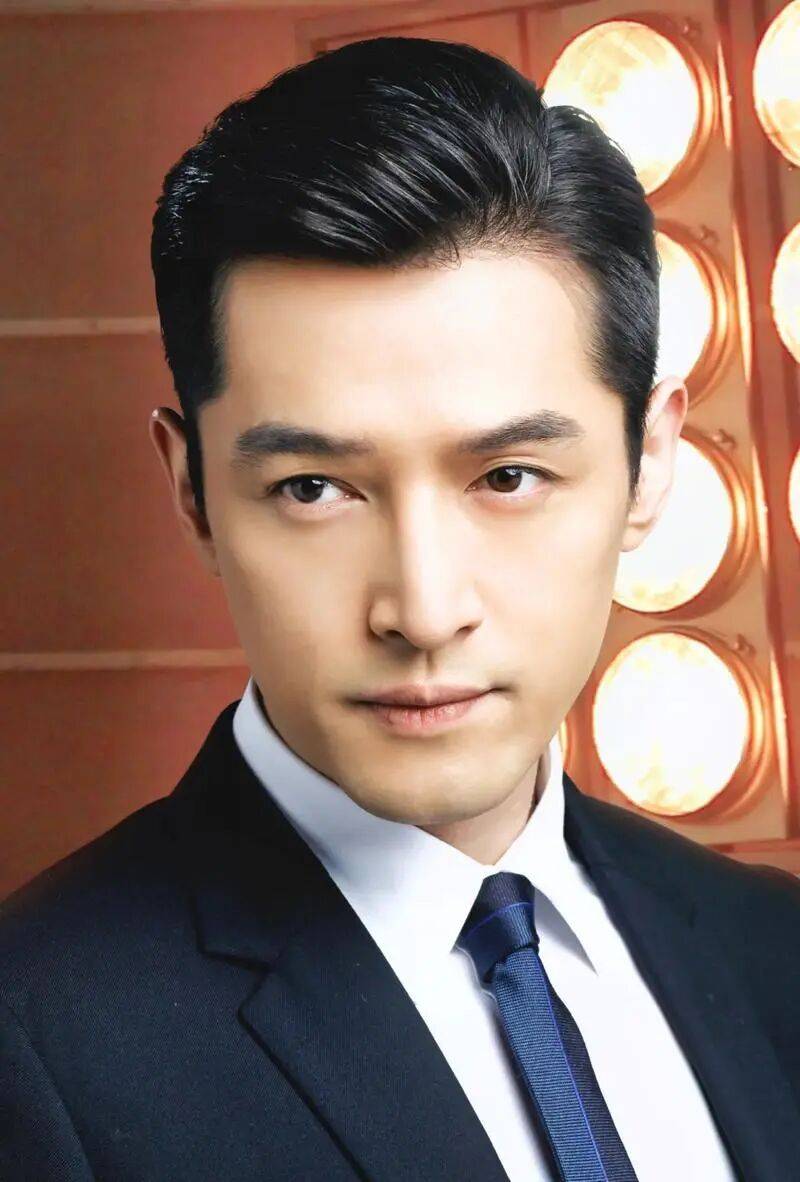 胡歌初恋女友再曝更多细节！他曾提出留宿被拒绝