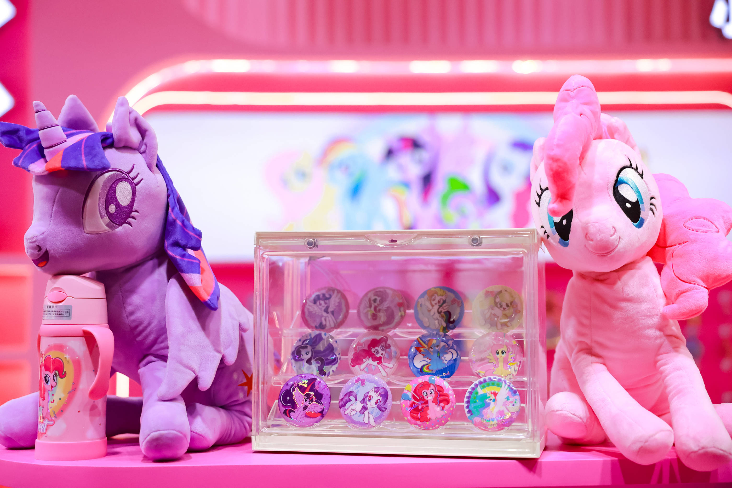 文化自信引爆万亿赛道：2026深圳礼品家居展聚焦“文化创造力”，Z世代的“中国故事”梦想乘风破浪(图4)