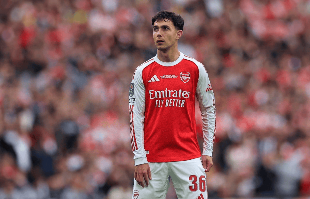 0-2！阿森纳四冠王梦碎，联赛杯输给曼城，阿尔特塔被批太苟了