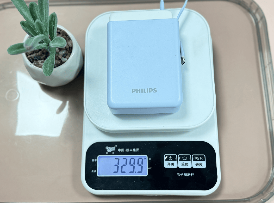 手机充电宝选多少毫安最好？精选十款大容量耐用充电宝品牌，内含充电宝选购技巧