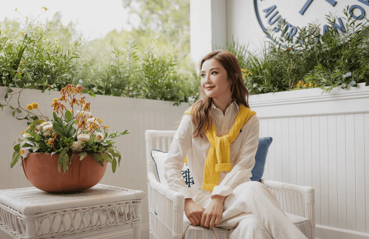 蔡卓妍亮相搜狐新闻马拉松 揭秘英皇群星演唱会惊喜亮点