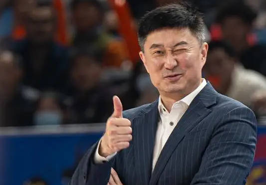 杜锋：焦泊乔离队有身体和家庭原因 他和我沟通非常好