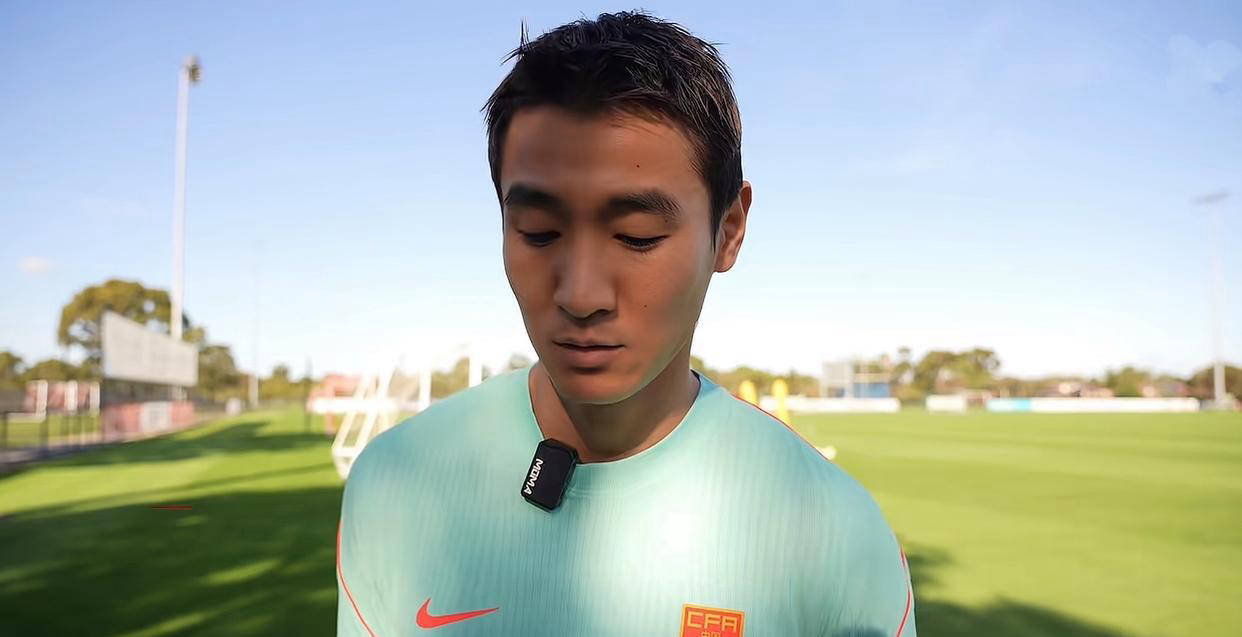 成都6国脚归队，费利佩恢复训练，防止德比式轻敌，郑智没吃上邵佳一老本