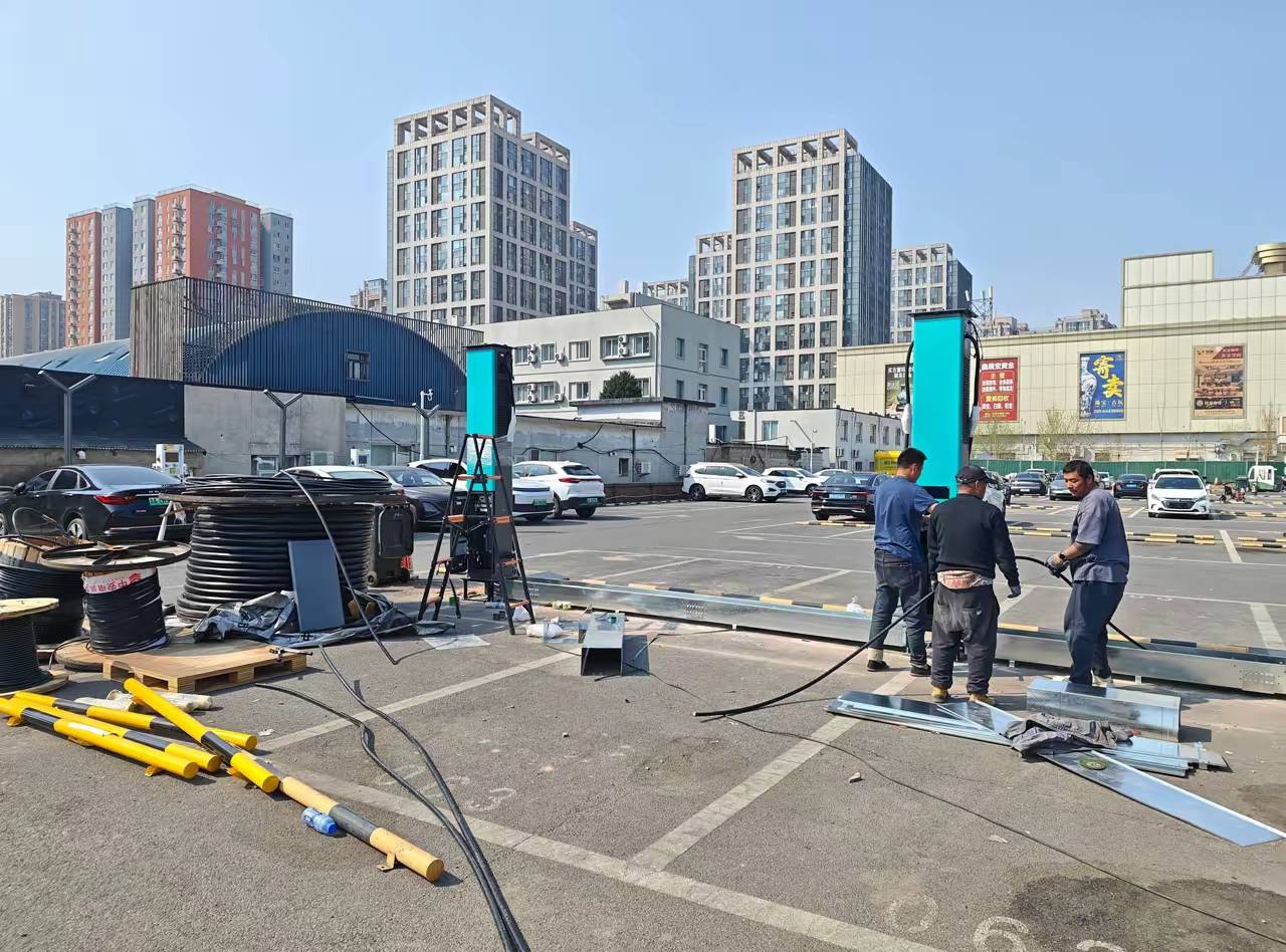 清明跑完800公里,比亚迪让我把“里程焦虑”扔进了垃圾桶