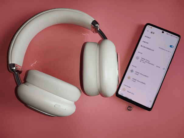 千元头戴新标杆：南卡（NANK）Show灵动屏，舒适与音质的双重革命