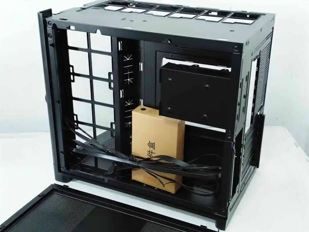 还好没盲目买,爱国者星璨辰Air实测:颜值散热双在线桌面小钢炮