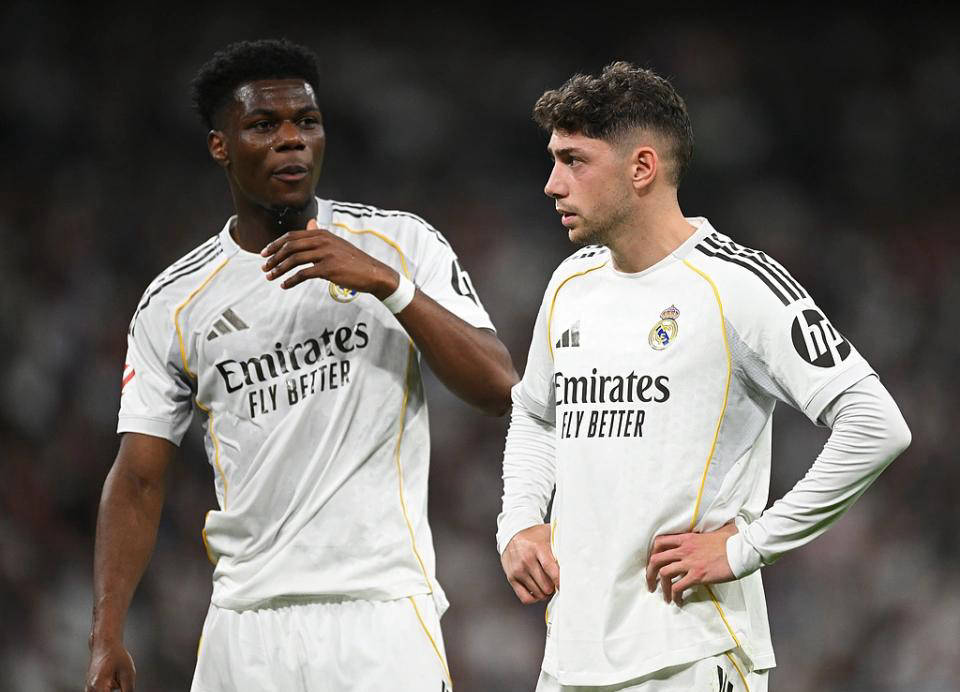 耻辱的1-1！皇马遭遇三场不胜，或被巴萨抛离9分，赛季四大皆空危机加剧