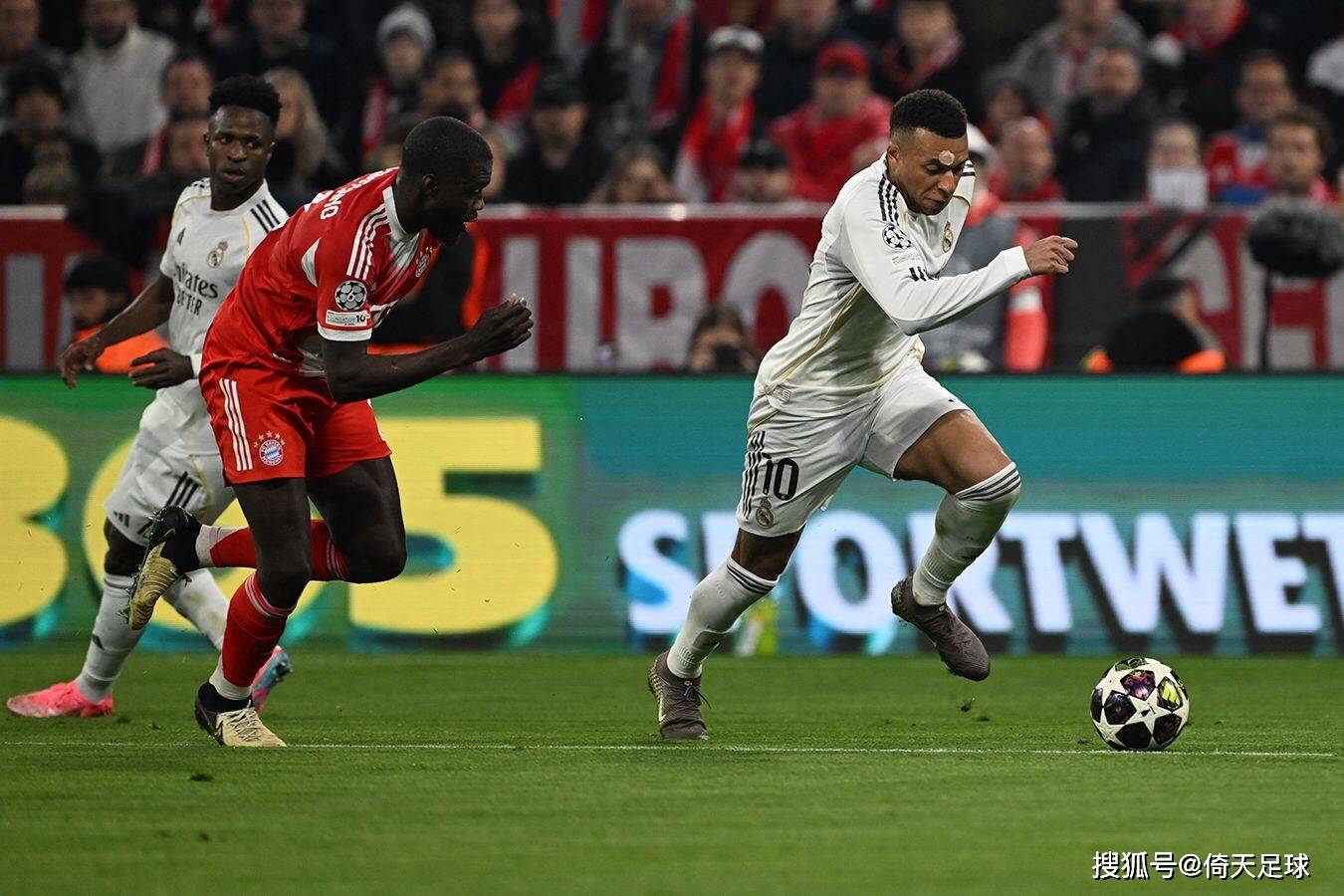 4-3！欧冠最疯狂一战 拜仁双杀皇马晋级欧冠半决赛