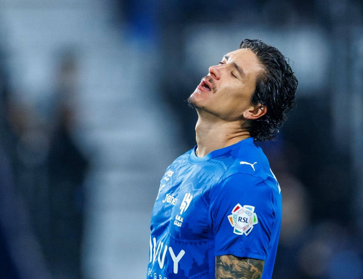 新月亚冠出局，努涅斯苦无比赛可踢，年薪2500万欧元的他面临困境