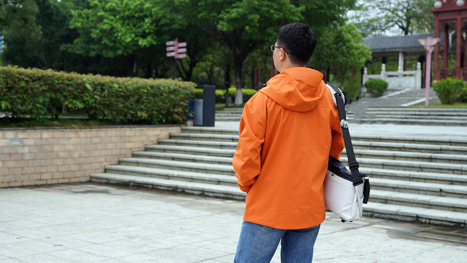 细节见真章，测评VBREX重装越野7防冲锋衣，一件被低估的全能王！