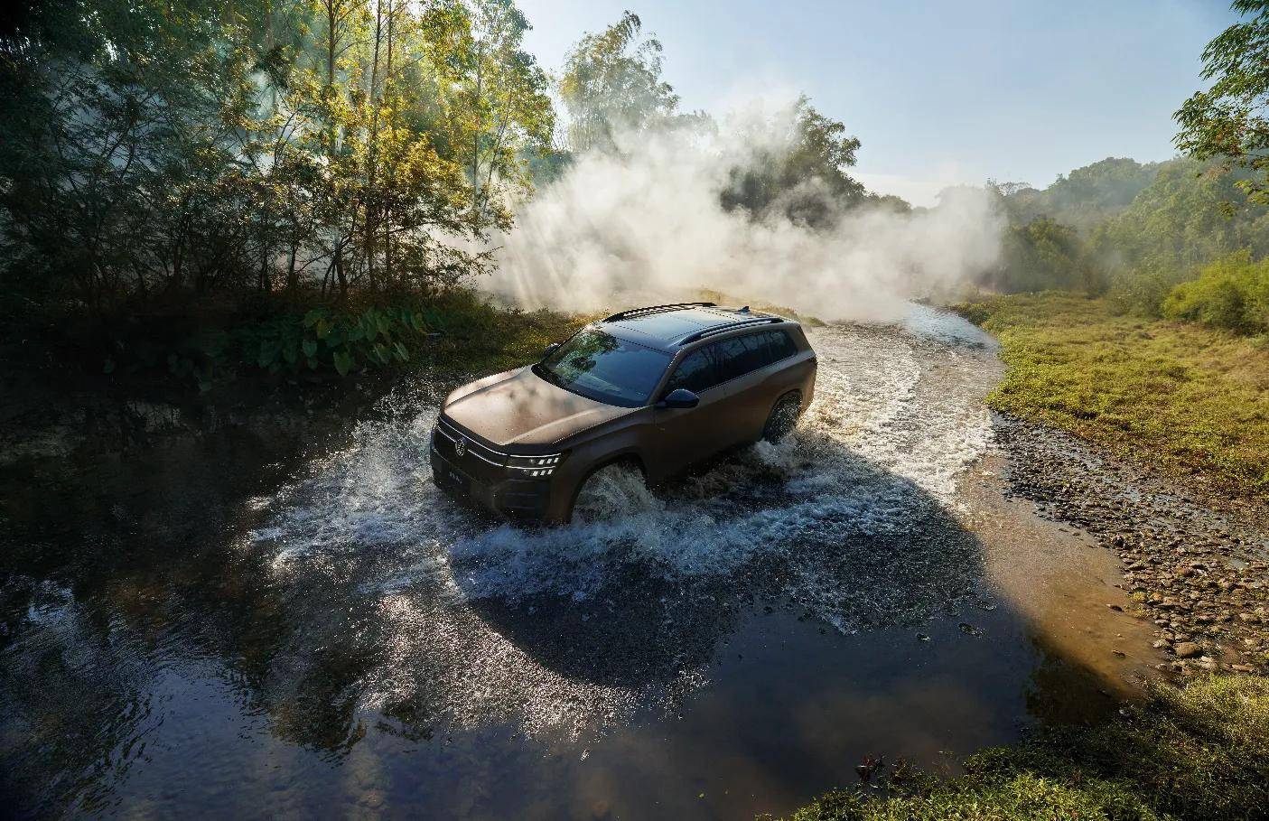 《不卷概念卷实力！上汽大众全阵容闪耀2026北京车展》