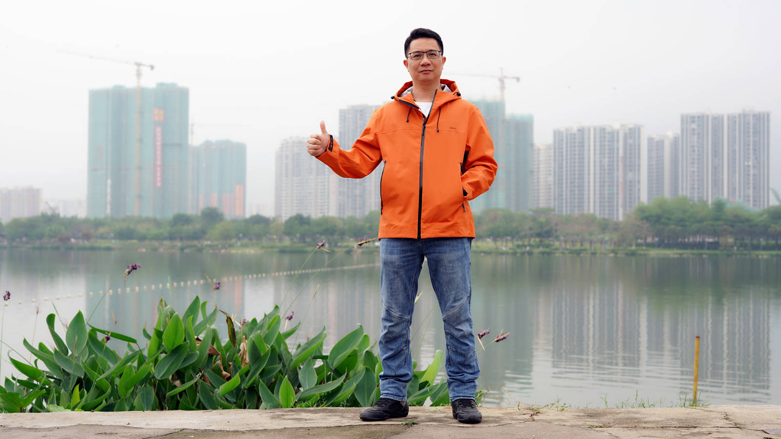 细节见真章，测评VBREX重装越野7防冲锋衣，一件被低估的全能王！