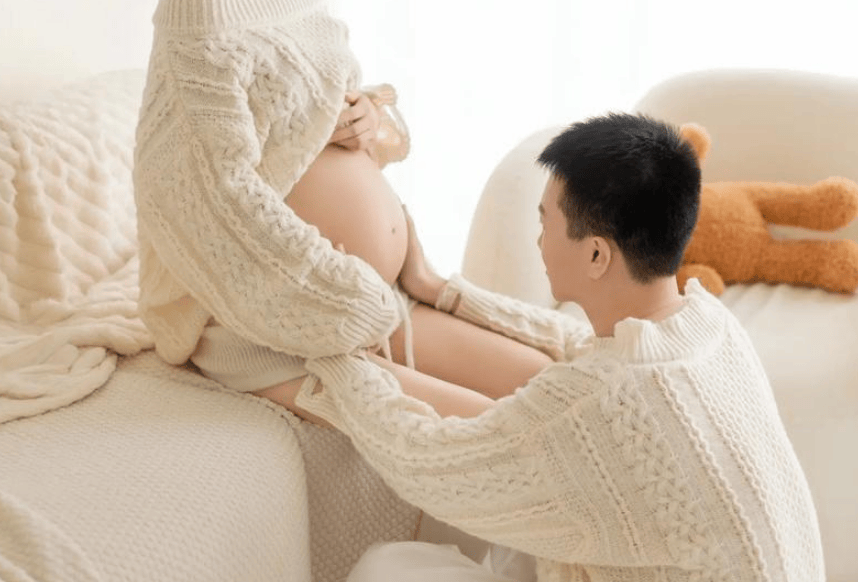 一定要让准爸爸看看！怀孕真不是矫情