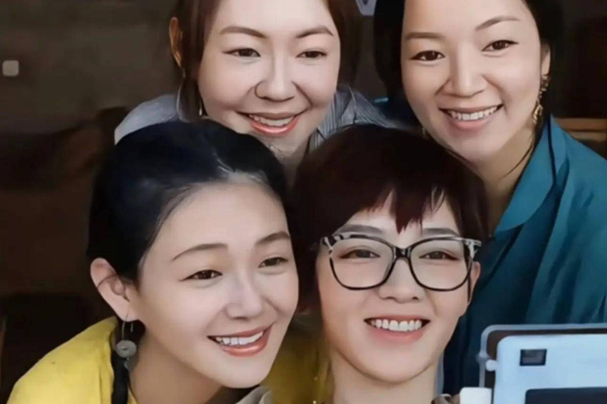 范晓萱台北演唱会设专属空座 含泪献唱缅怀挚友大S