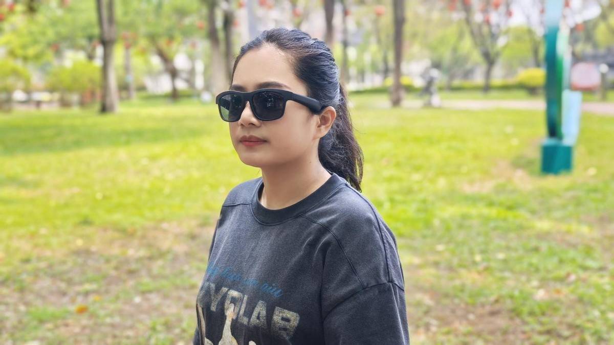 墨镜+耳机+AI交互，不足百元的飞雅F1智能眼镜体验