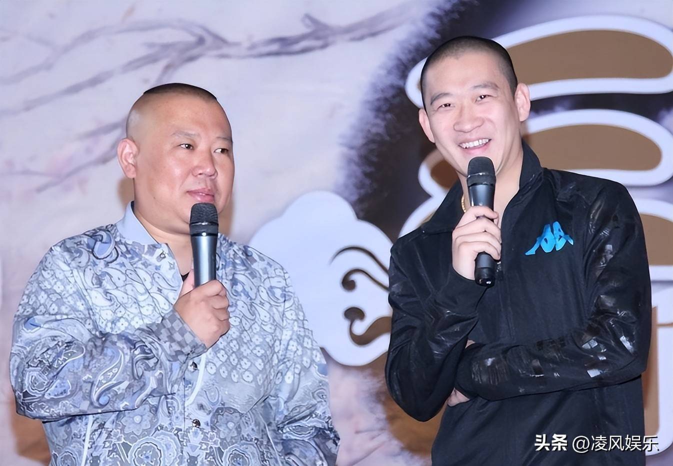 曹云金北京深夜事件_曹云金2026相声全集台词_曹云金相声事业起伏