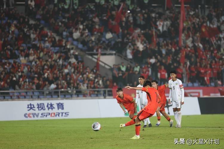 男女足四队齐进世界杯！中国足球迎久违春天，男足连续打破大赛荒
